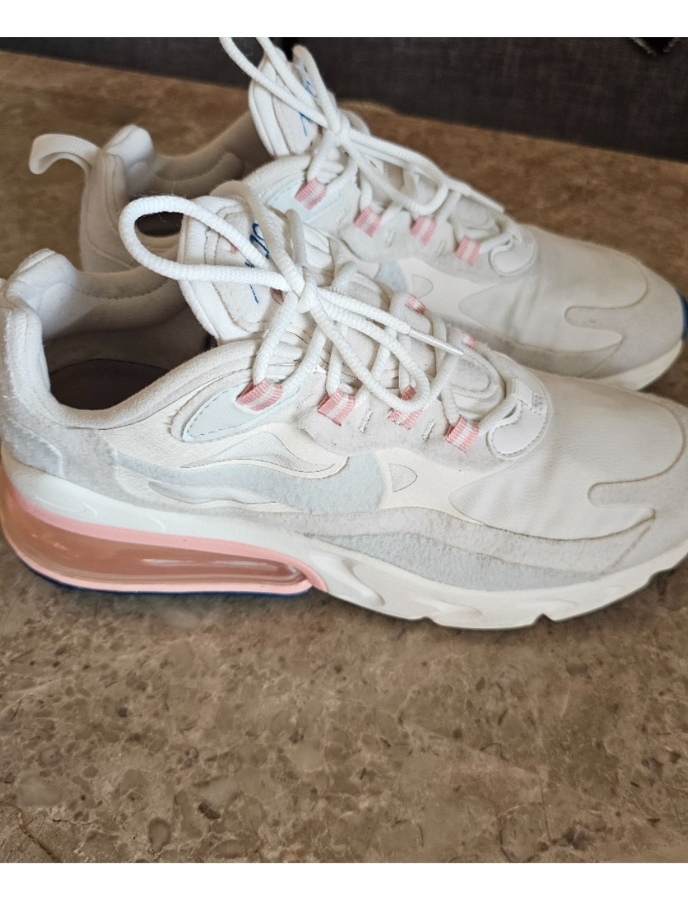 Nike 270 White Sneakers with Pink Accents - Women's Athletic Shoes